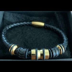 Men’s Leather Bracelet